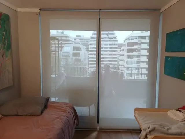 Cortinas roller instaladas por Full Roller en casa de un cliente